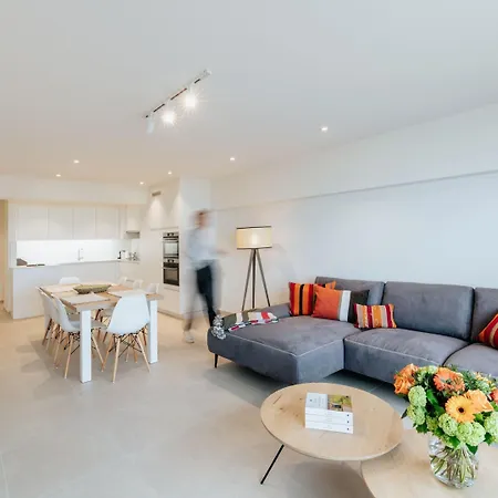 Modern Flat By The Dunes *